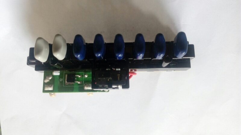 APAGADOR CUBE C/TARJETA Y SWITCH